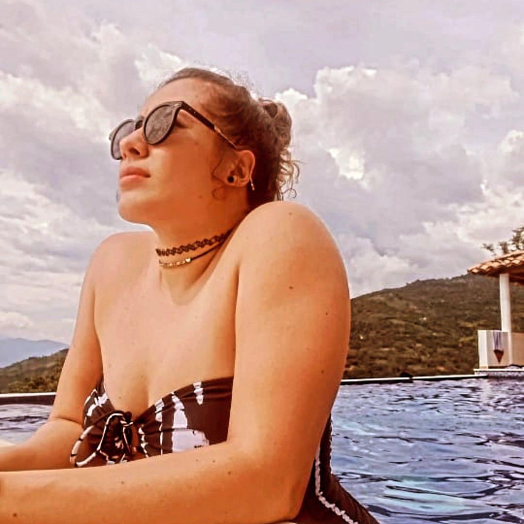 <strong>— Valentina R.</strong>