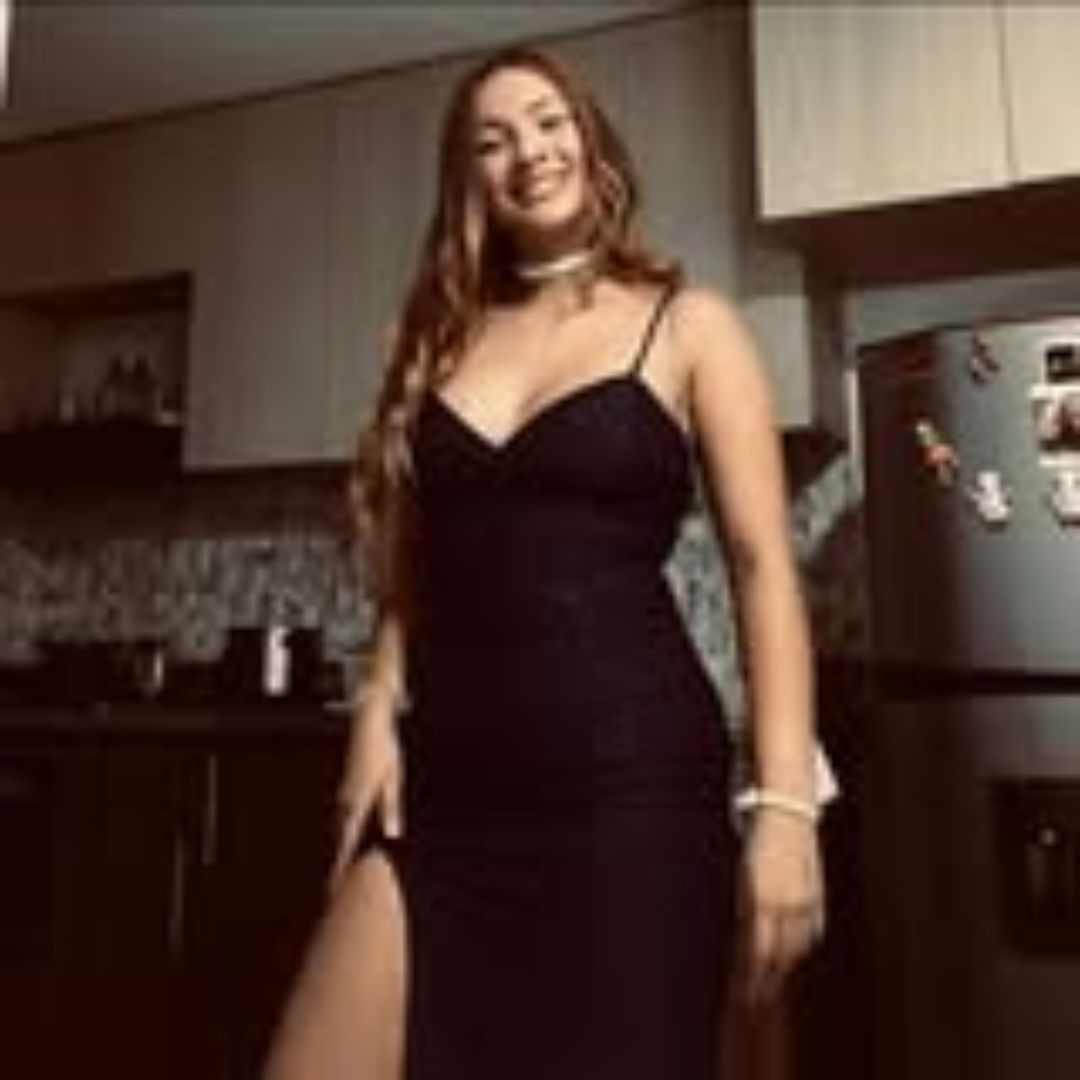 <strong>— </strong><em><strong>Sofía R.</strong></em>