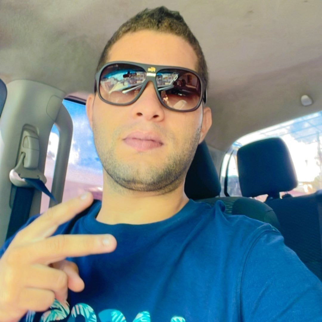 <strong>Carlos Rincon</strong>